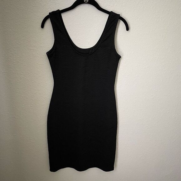 Xhilaration Textured Black Bodycon Dress Size Medium - Picture 3 of 4